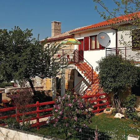 Gorgeous Home In Hrboki With Wifi Exterior photo